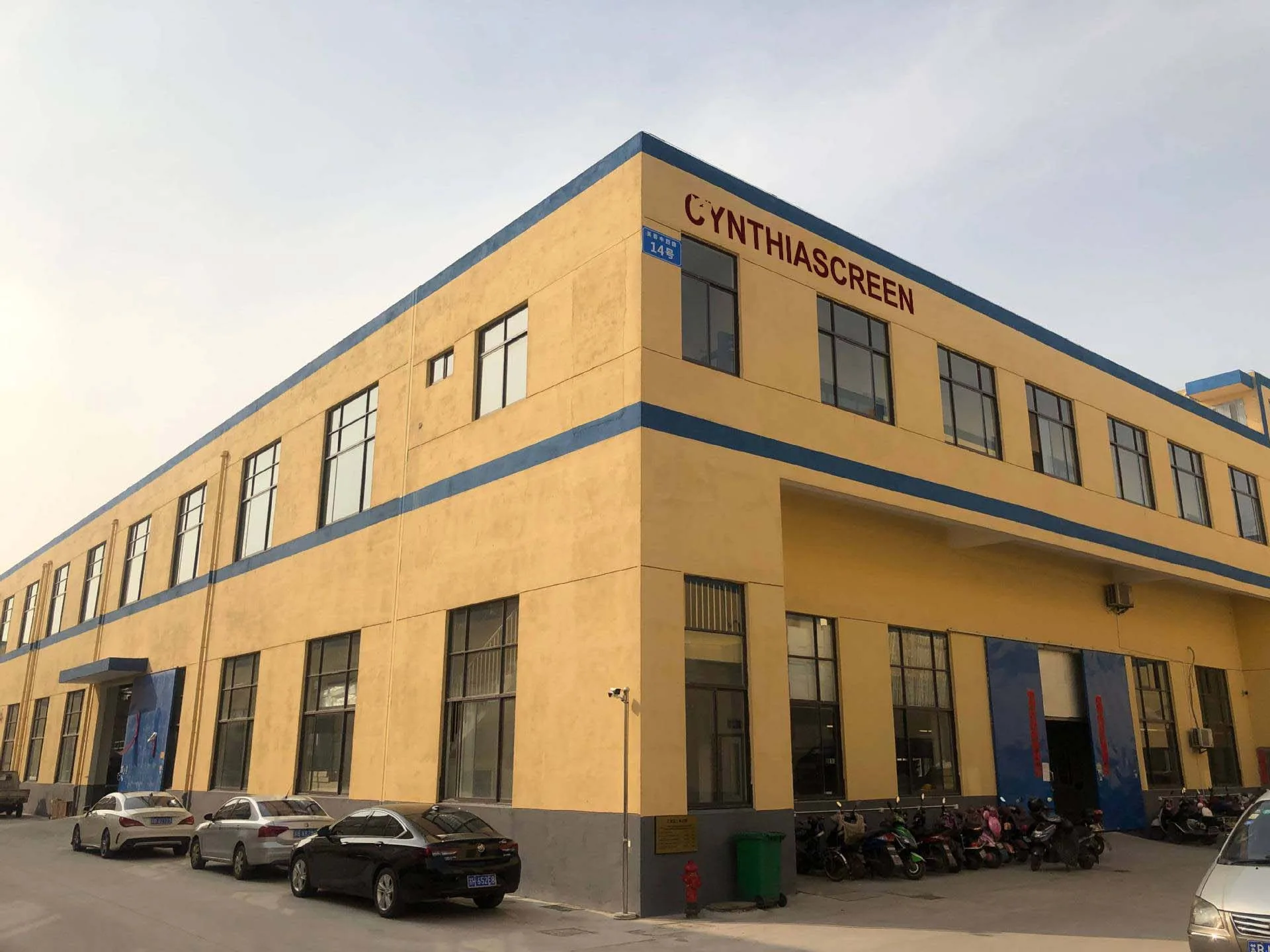 CYNTHIASCREEN FACTORY